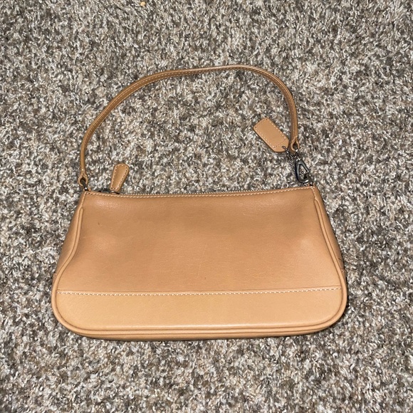 Coach Handbags - Coach 7785 Hampton tan leather baguette pochette